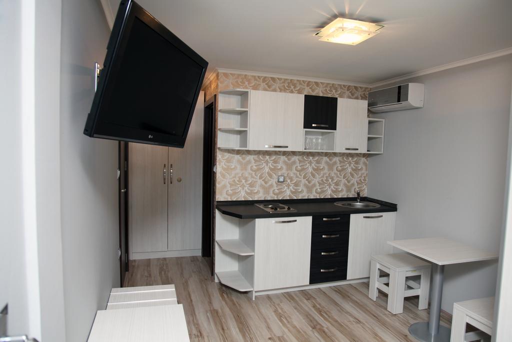 Silver House Hostel Чачак Номер фото
