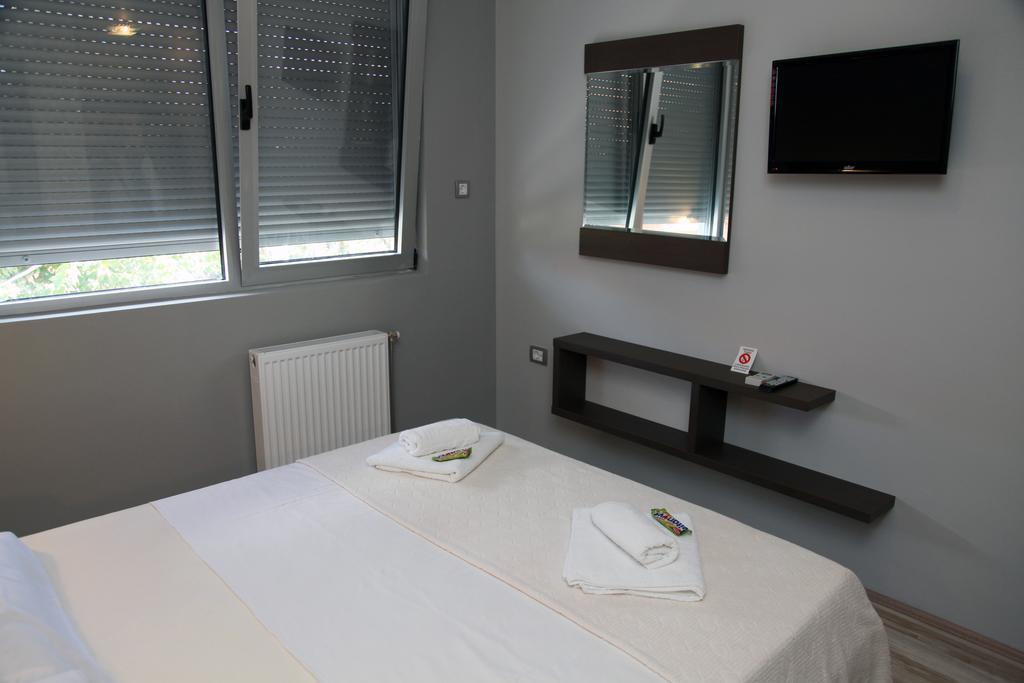 Silver House Hostel Чачак Номер фото